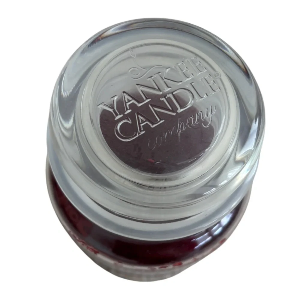 Yankee Candle Jar Holly & Red Currant Vintage Black Band Holiday Dark Red 22 Oz